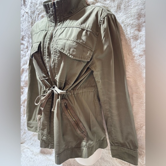JCrew Boyfriend Utility Cargo Jacket Olive Green medium 100%cotton.Megan Markel - Picture 6 of 16